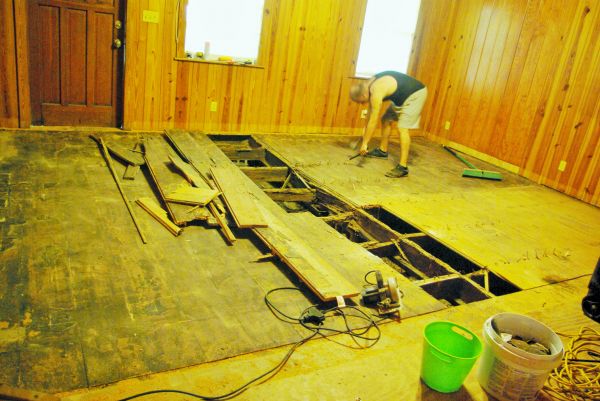 Subfloor Demolition in Saint George